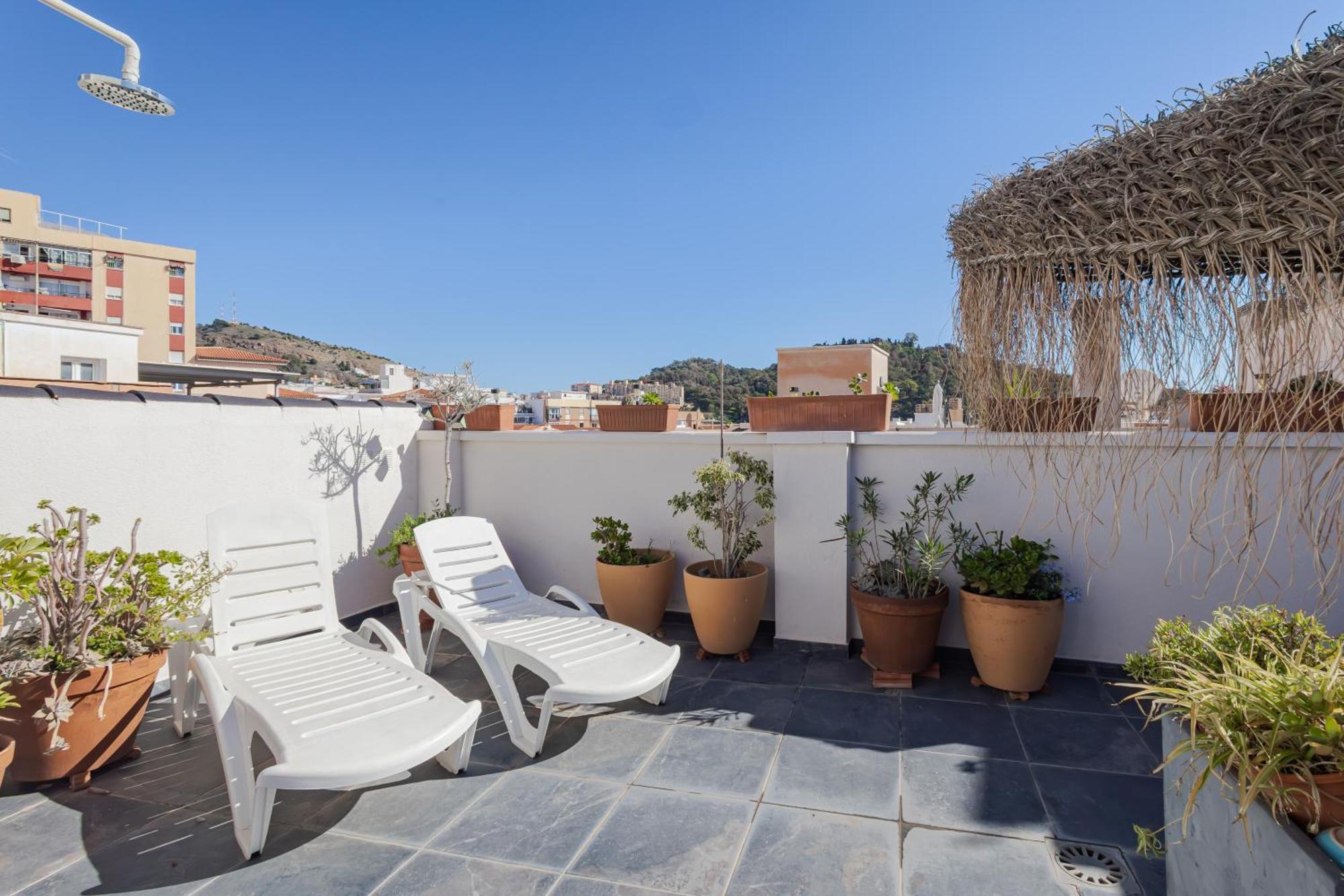 Historic Centre + Rooftop + Parking Malaga Zewnętrze zdjęcie