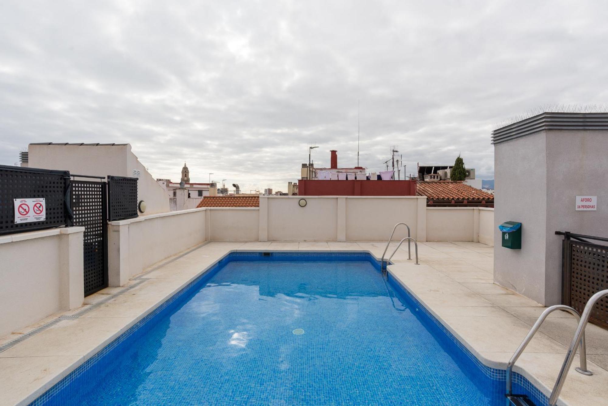 Historic Centre + Rooftop + Parking Malaga Zewnętrze zdjęcie